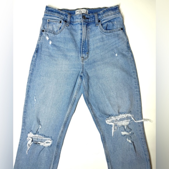 Abercrombie & Fitch The Mom High Rise Distressed Women's Jeans Size 27/4 R - Picture 2 of 10